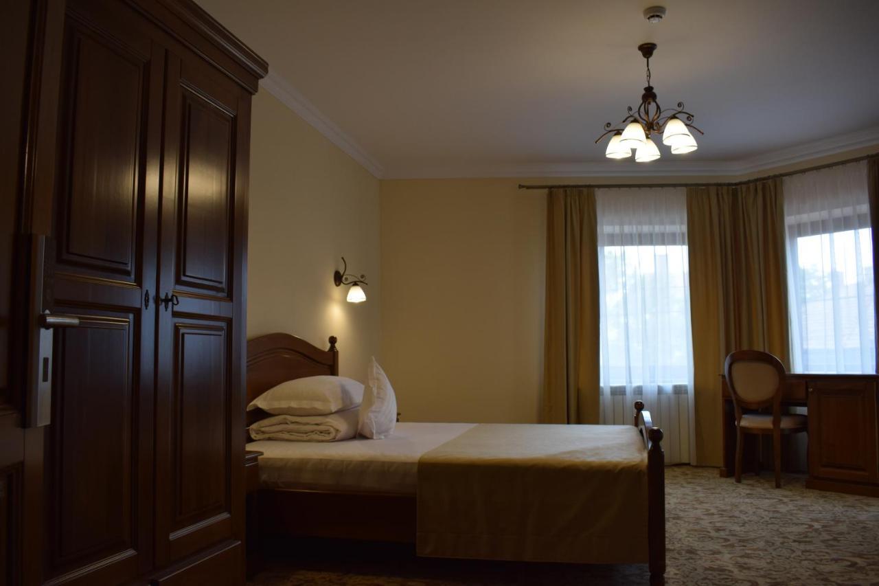 Vila Preciosa Alba Iulia Exterior foto
