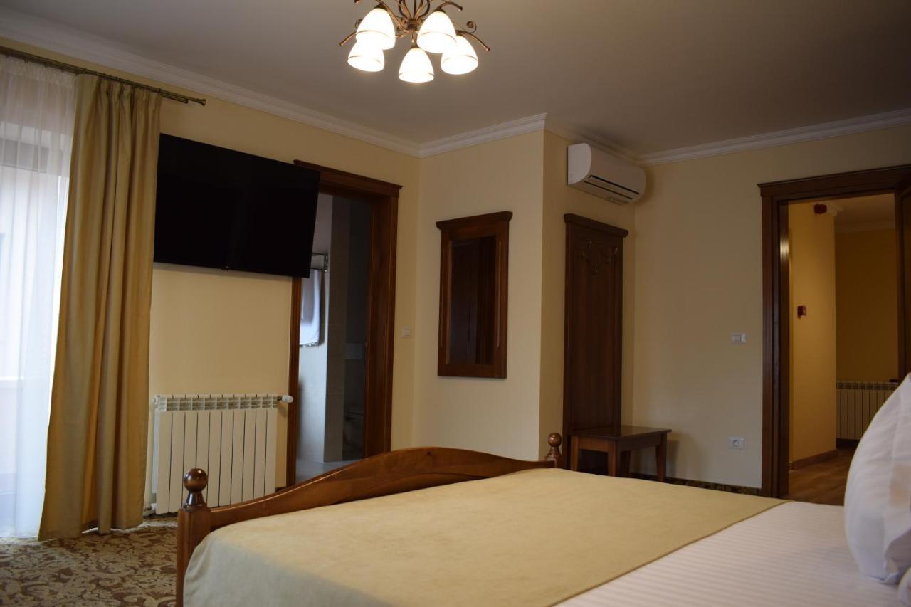 Vila Preciosa Alba Iulia Exterior foto