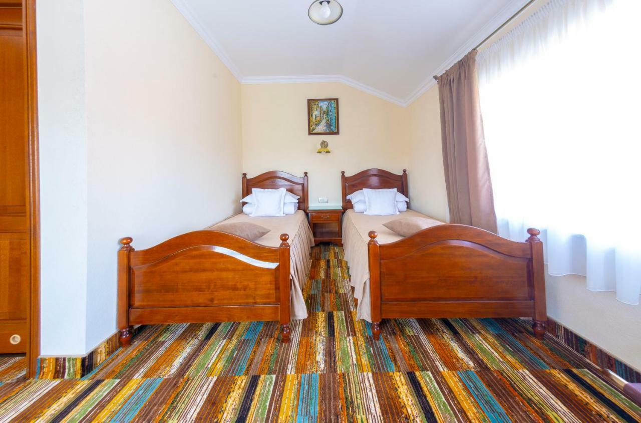 Vila Preciosa Alba Iulia Exterior foto