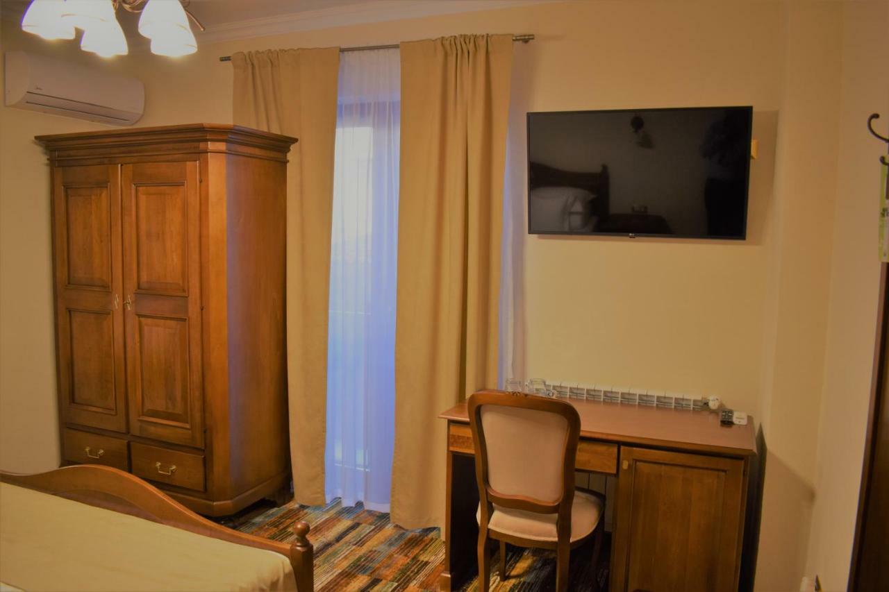 Vila Preciosa Alba Iulia Exterior foto